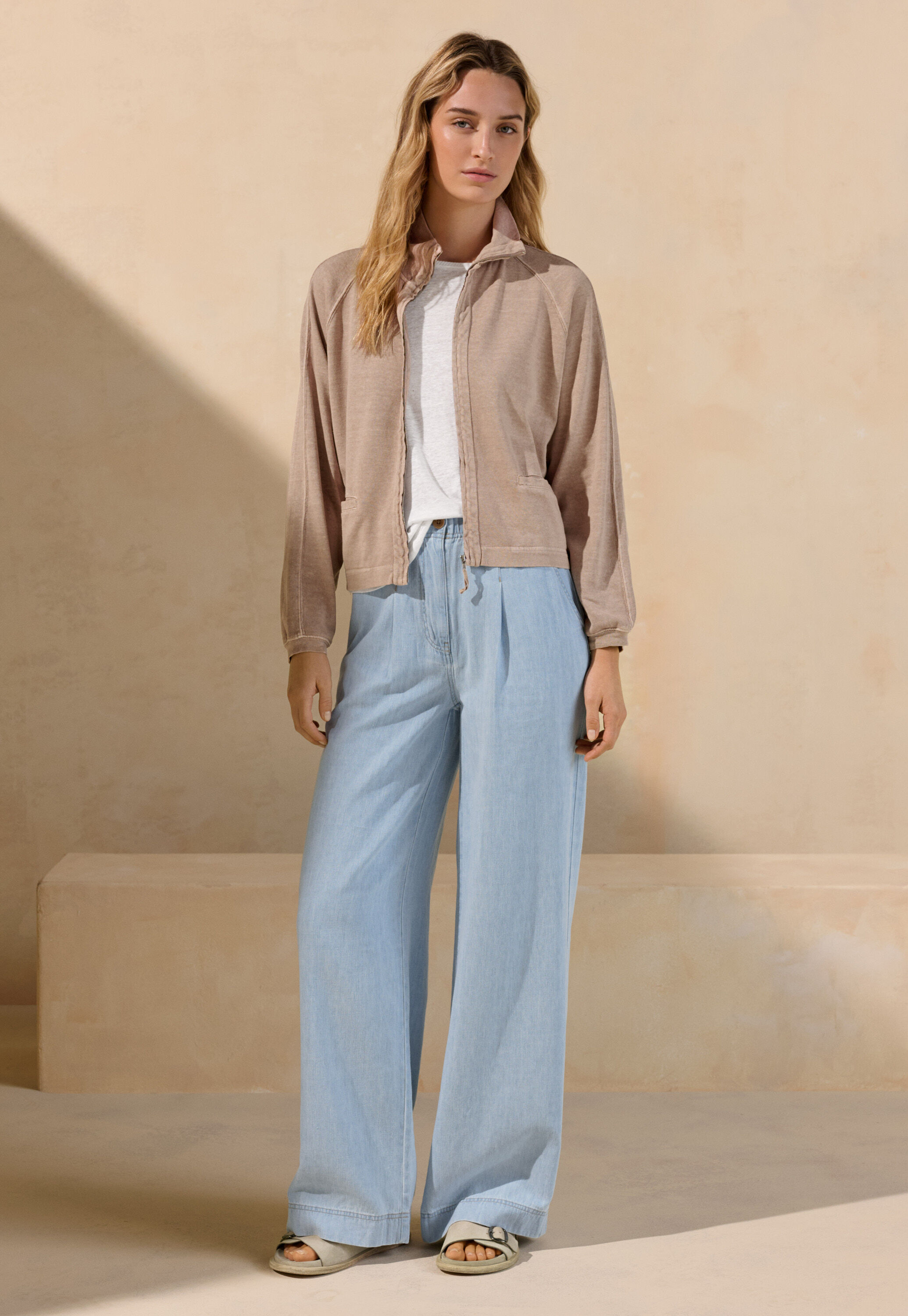 Indigo-dyed wide trousers, Pale denim, large