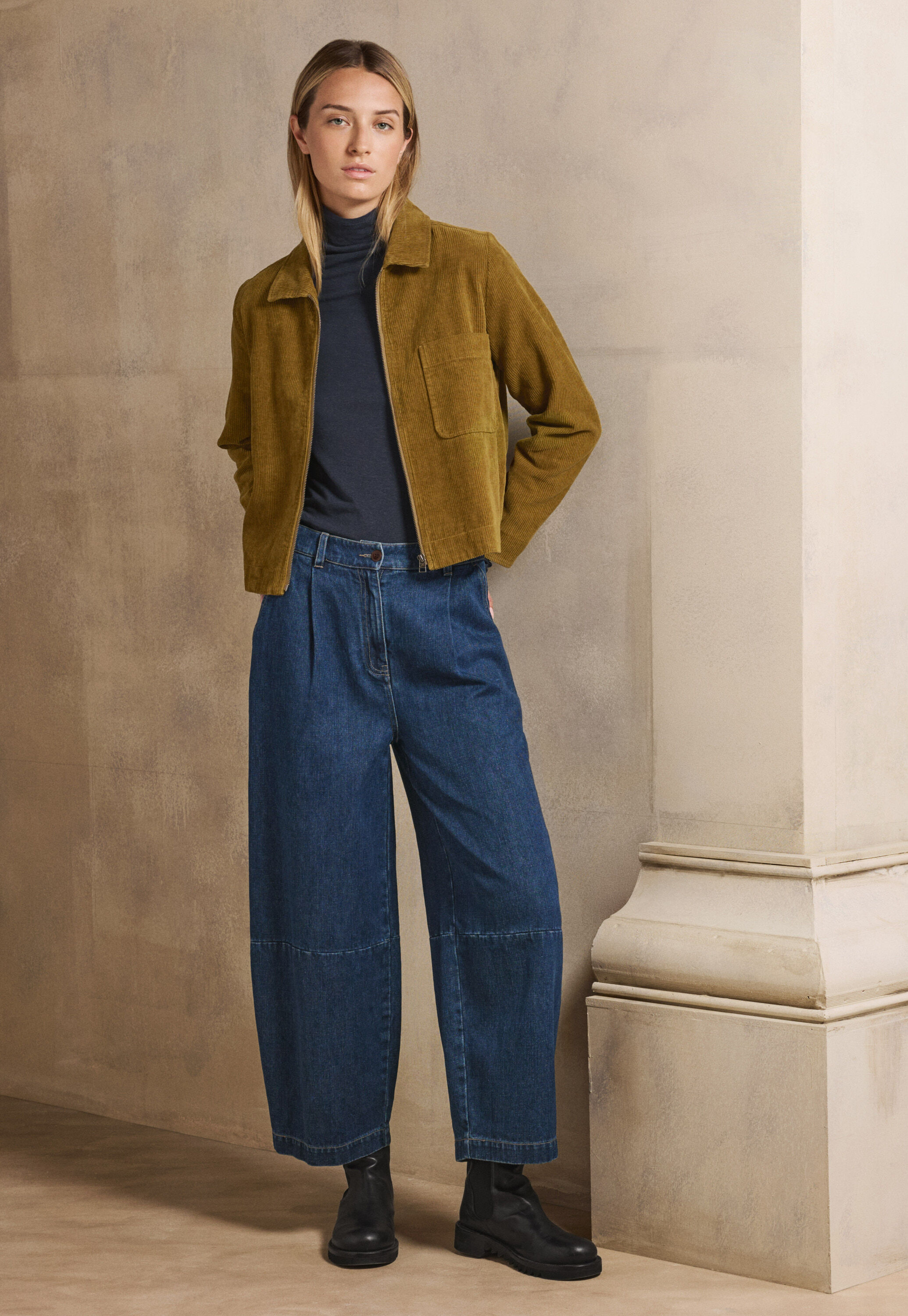 Barrel-leg trousers, Dark denim, large